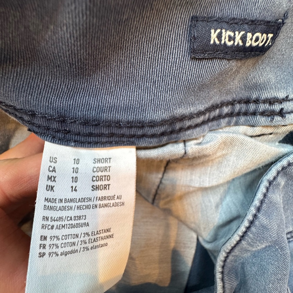 AE Black & Blue Stretch Pants - Picture 5 of 13